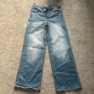 Risen wide leg jeans 7/28!